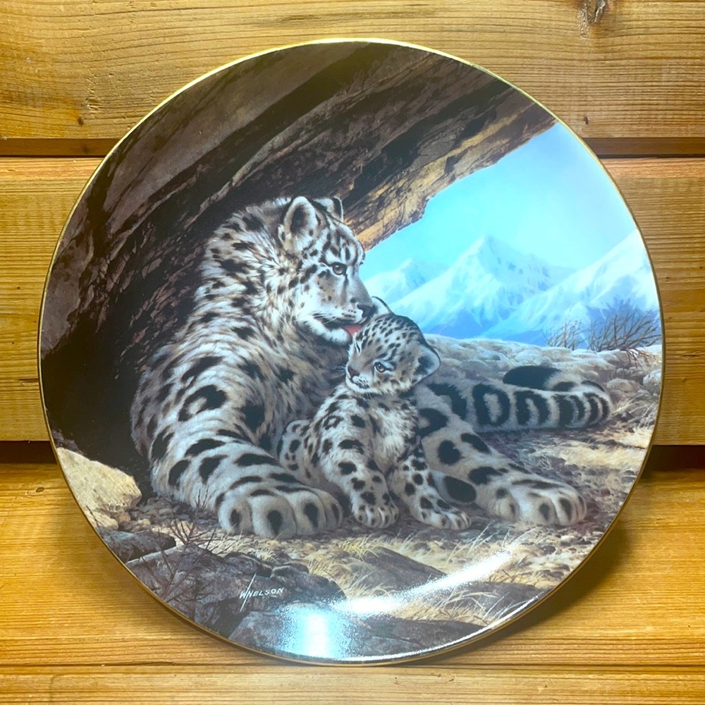 "The Snow Leopard" By Will Nelson Collectors Plate 1989
